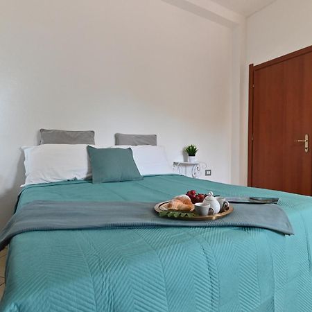 Izzhome Flamingo Пула Екстериор снимка