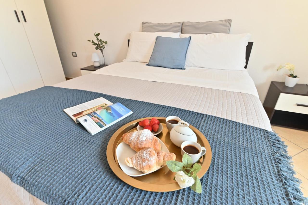 Izzhome Flamingo Пула Екстериор снимка