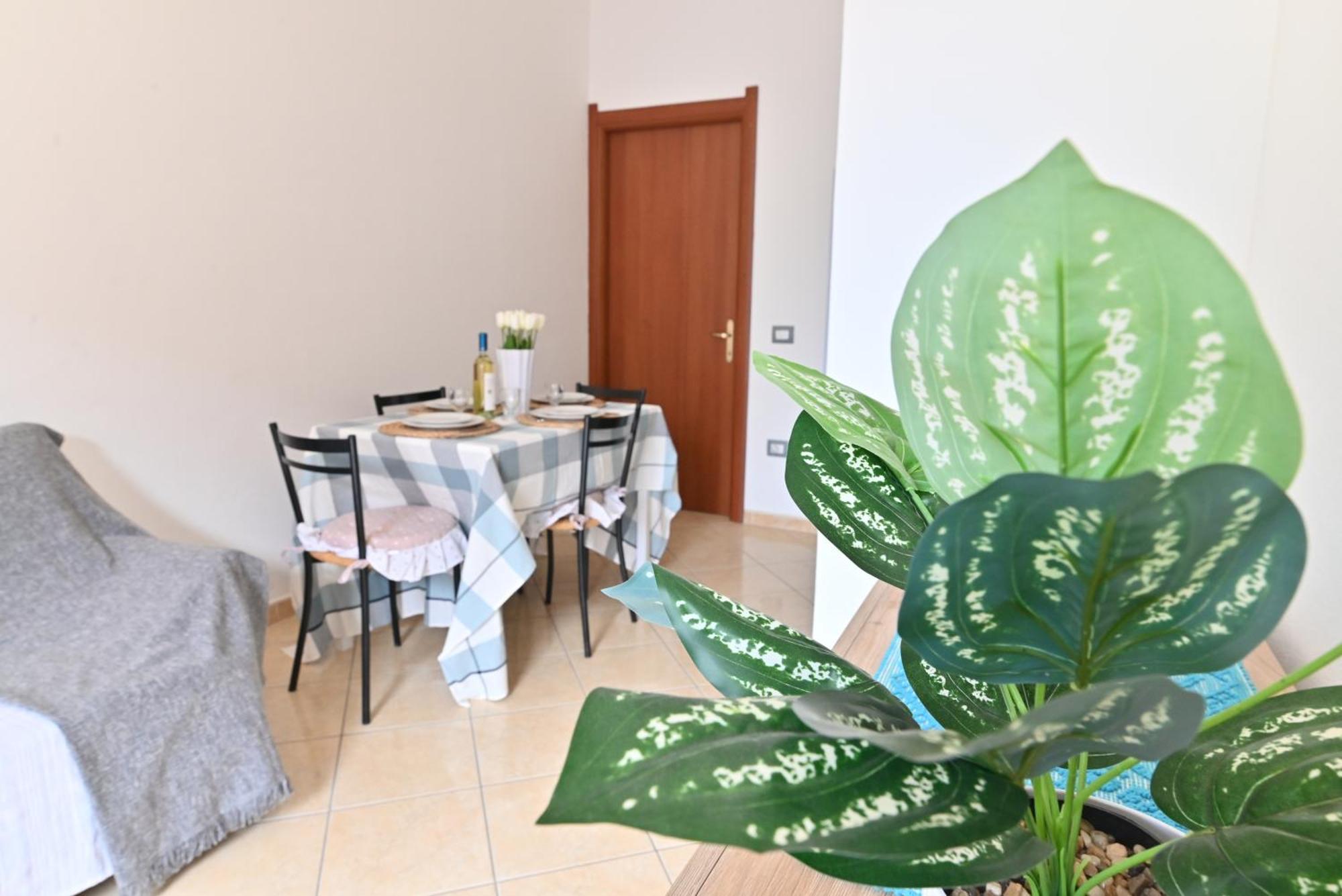 Izzhome Flamingo Пула Екстериор снимка