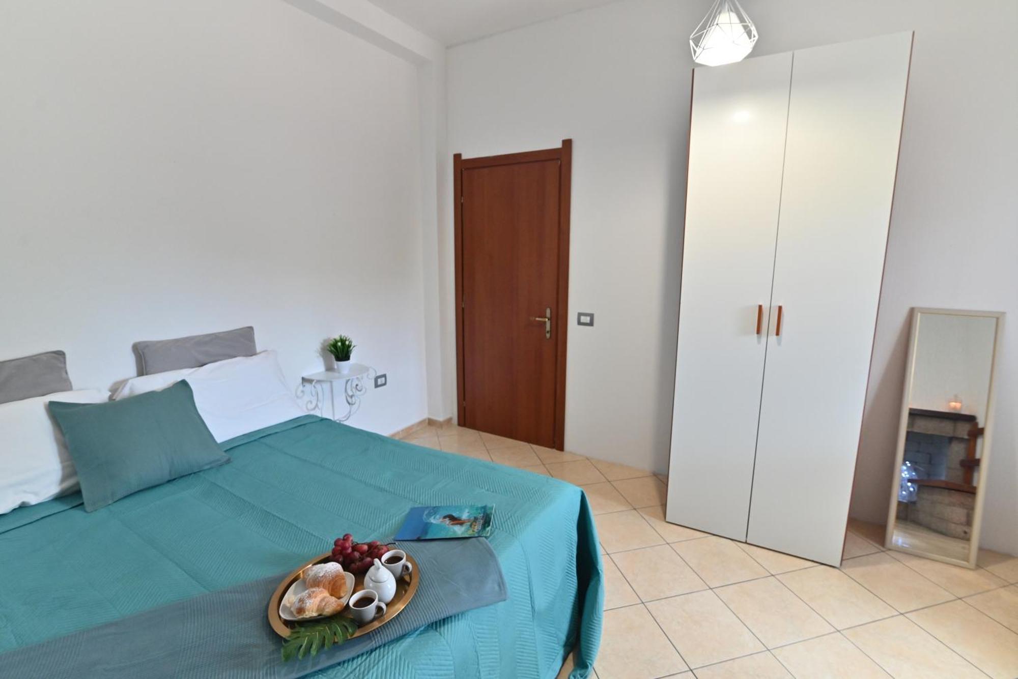 Izzhome Flamingo Пула Екстериор снимка