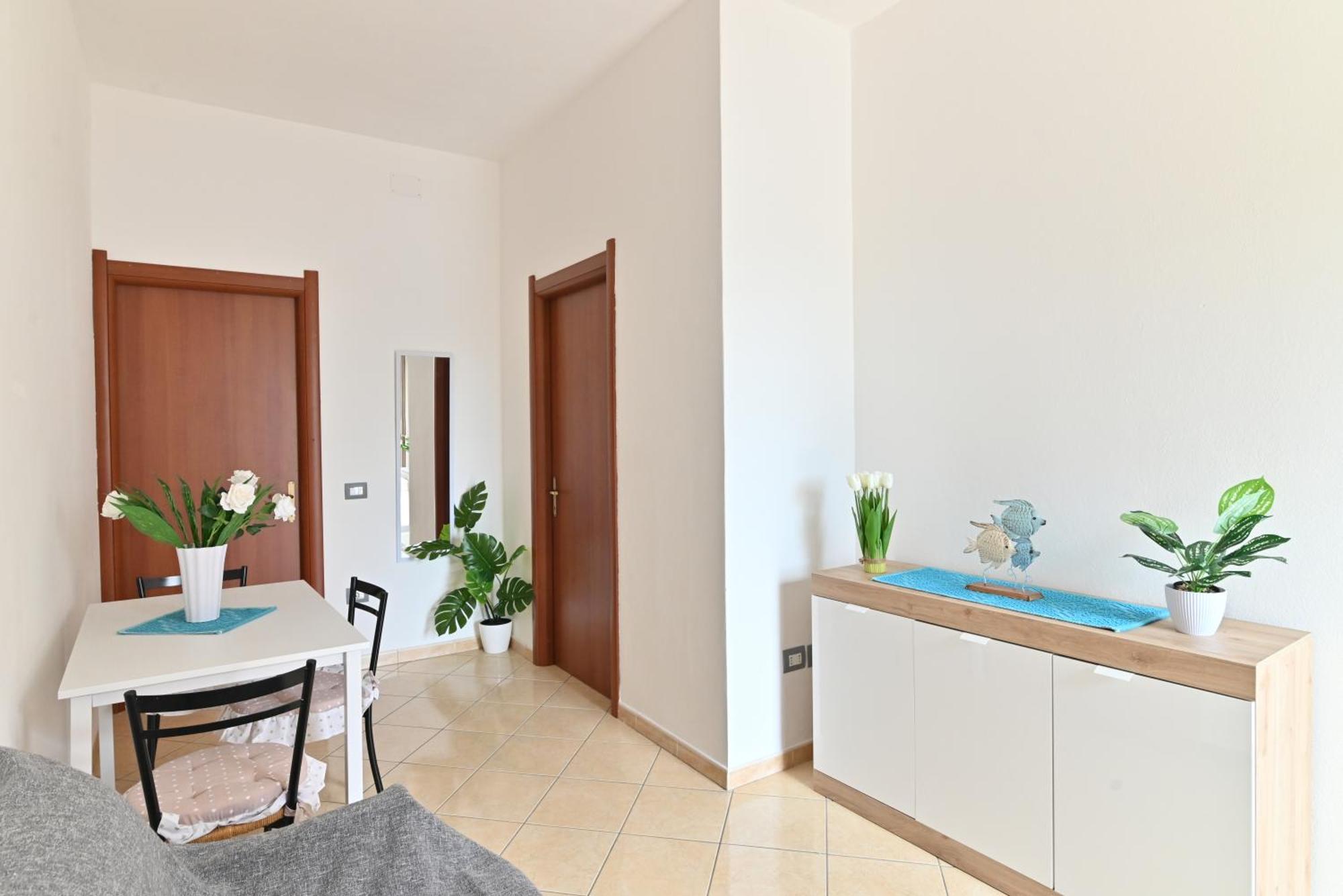 Izzhome Flamingo Пула Екстериор снимка