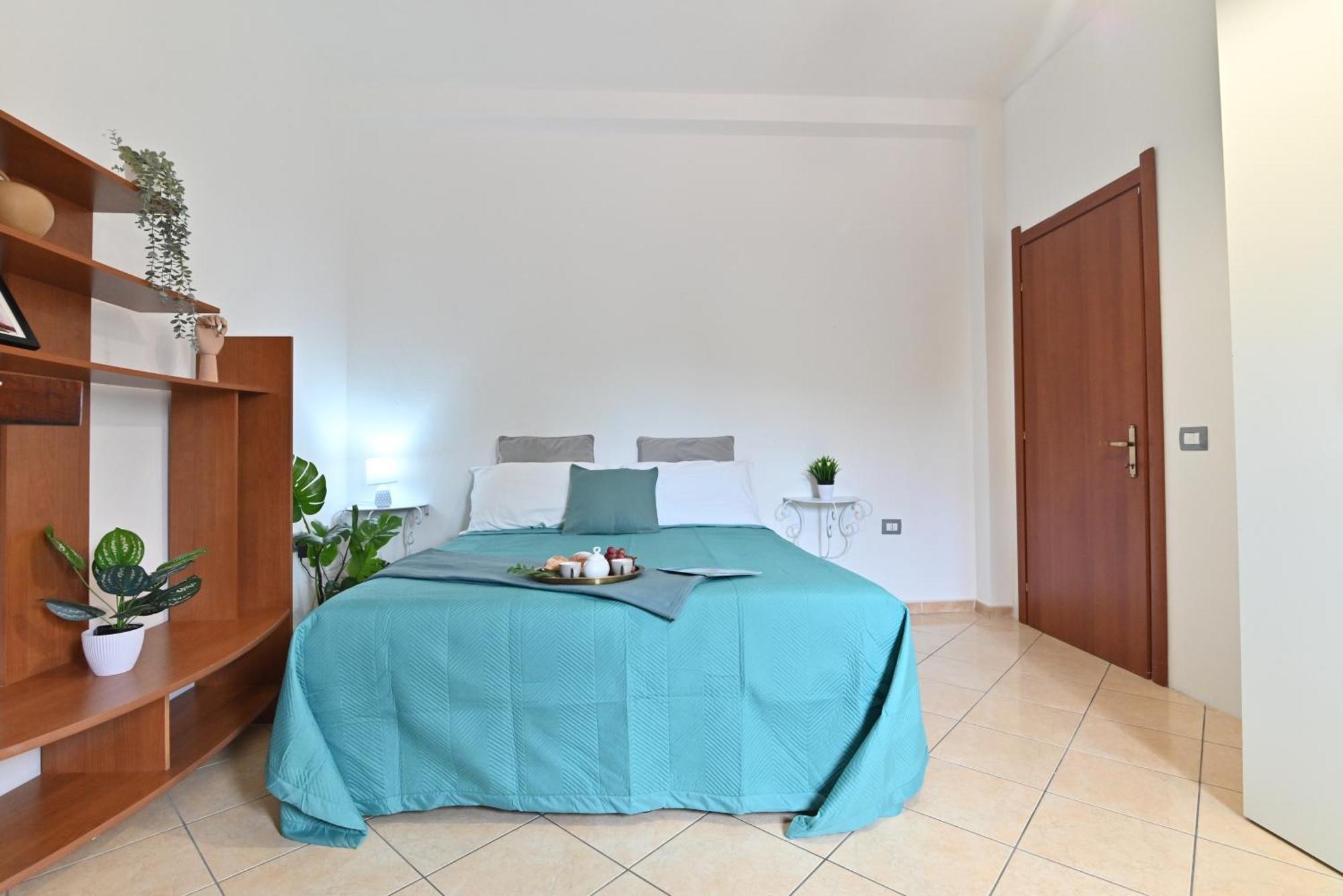Izzhome Flamingo Пула Екстериор снимка