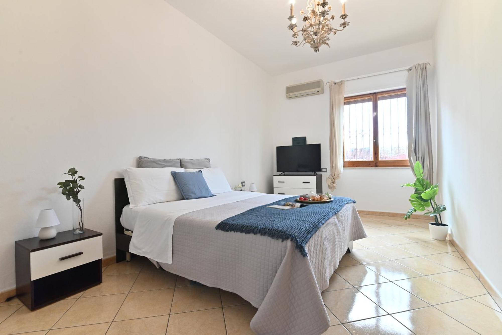 Izzhome Flamingo Пула Екстериор снимка